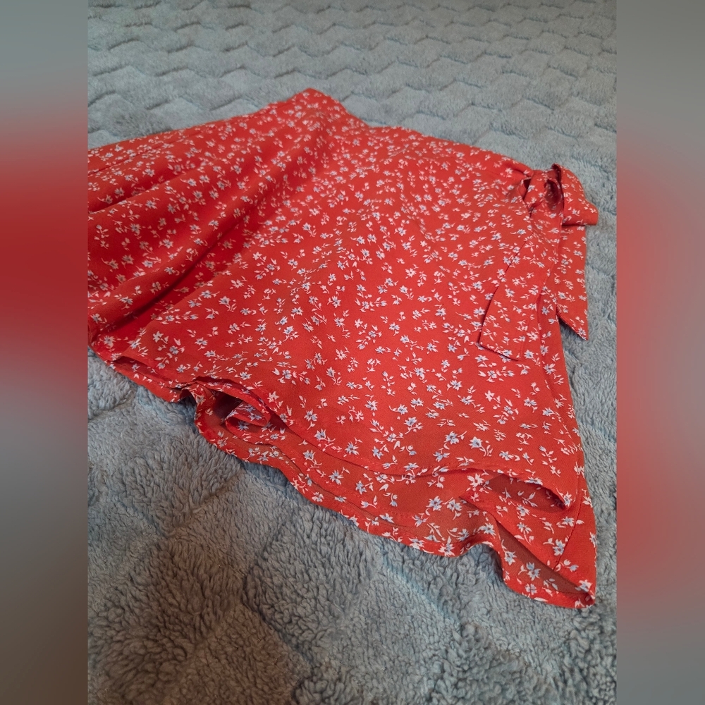 Forever 21 Skirt Womens Size Small Red-Orange Boho Floral Print Wrap Mini Micro - Picture 2 of 8
